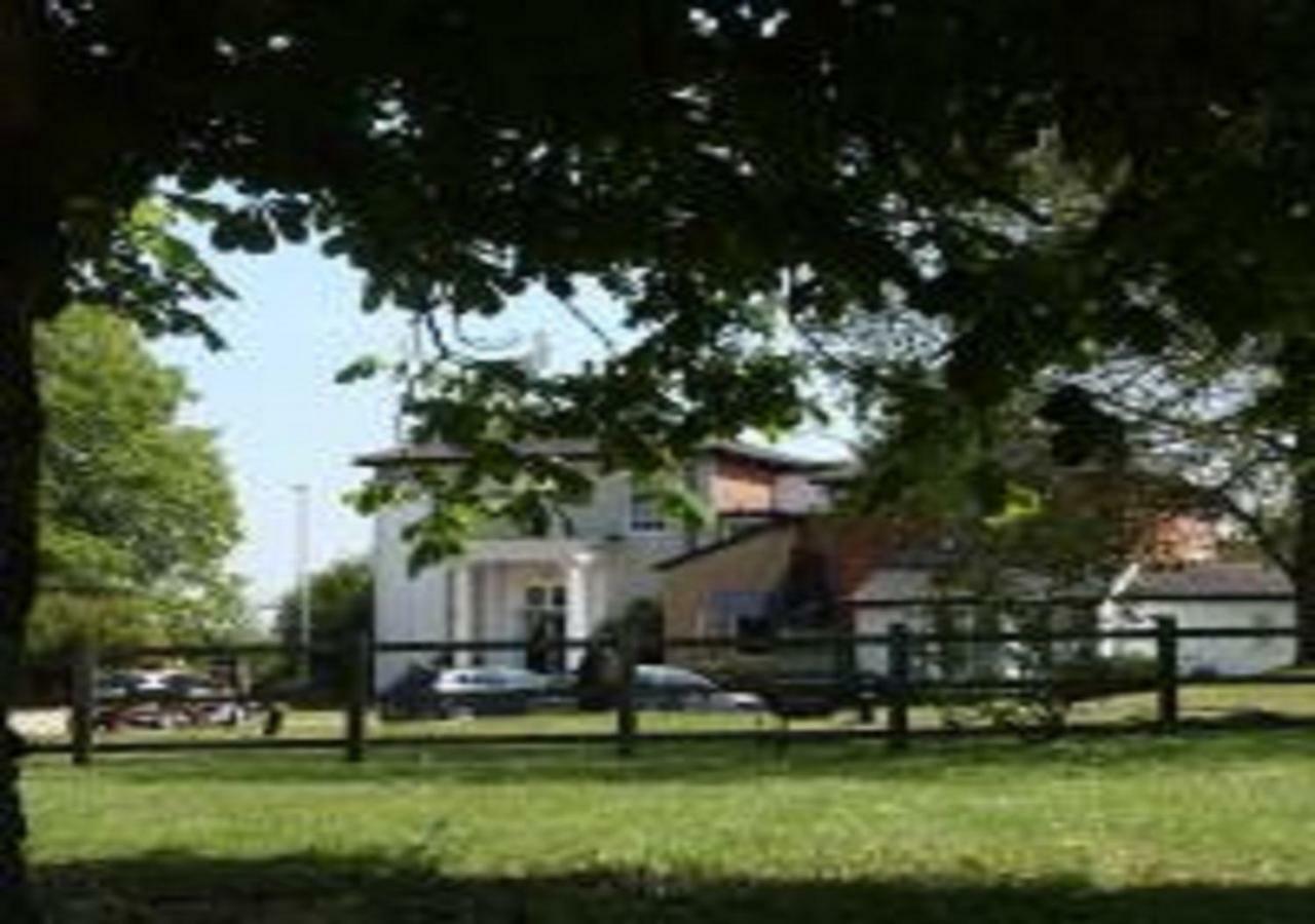 Best Western Gatehouse Hotel Ipswich Exterior foto
